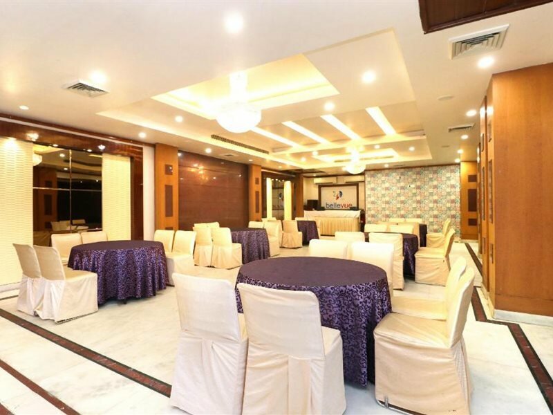 Фото Leela Grande Hotel