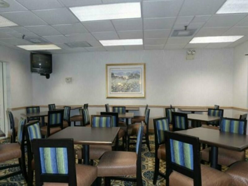 Фото Wyndham Garden Jacksonville