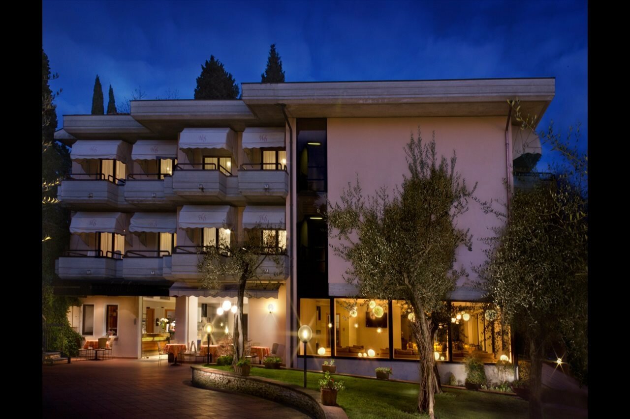 Фото Hotel Désirée