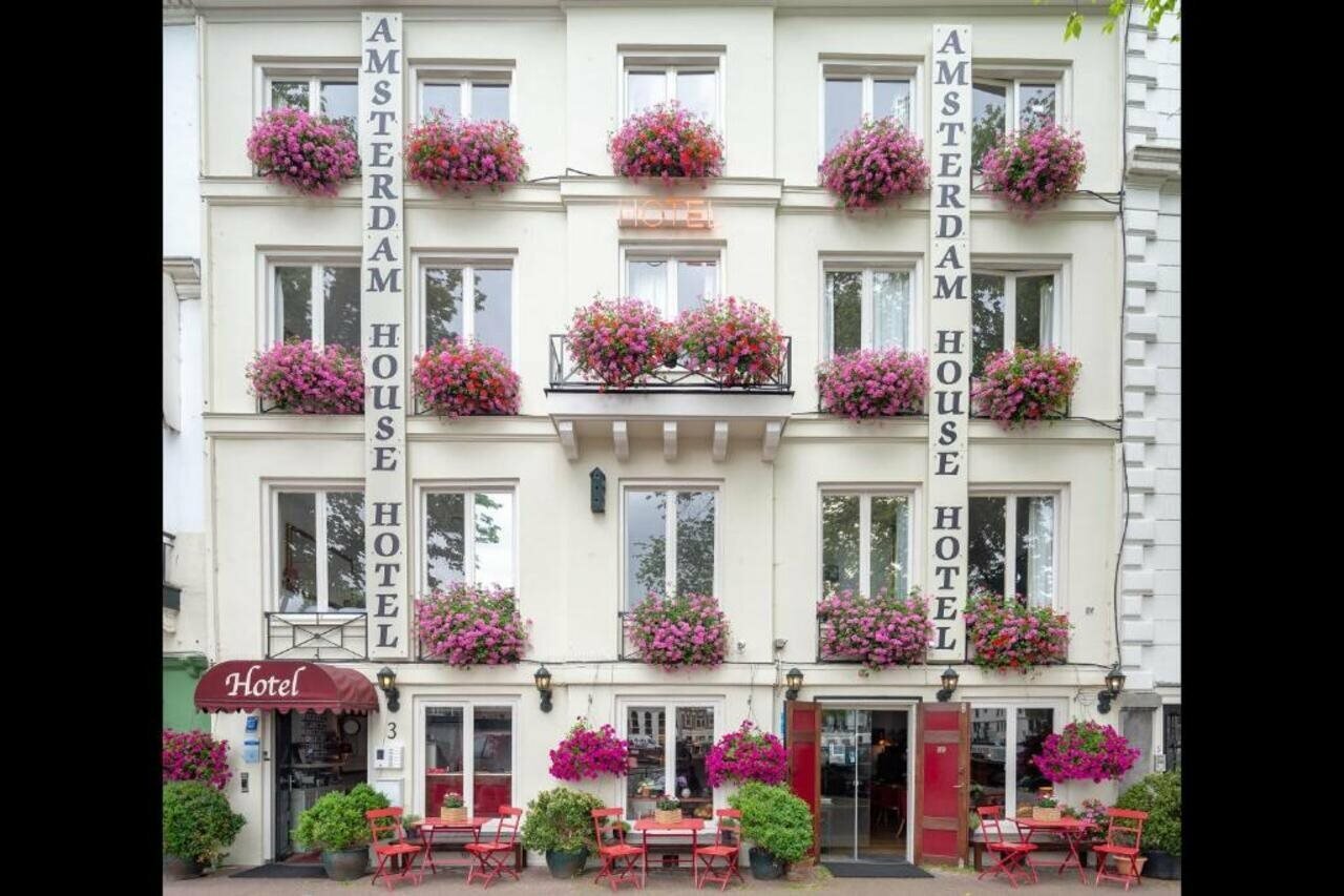 Фото отеля 3