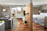 Фото The James Hotel