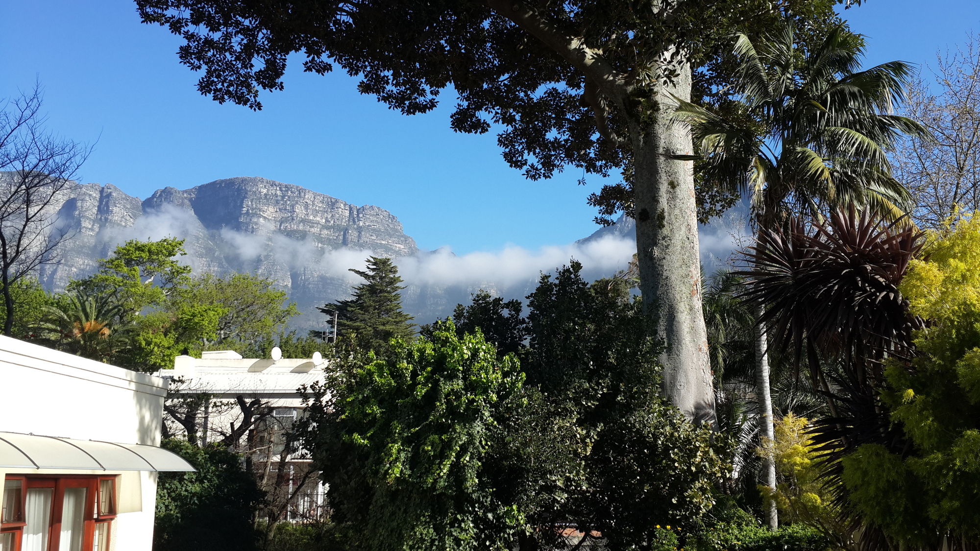 Фото Riversong Guest House