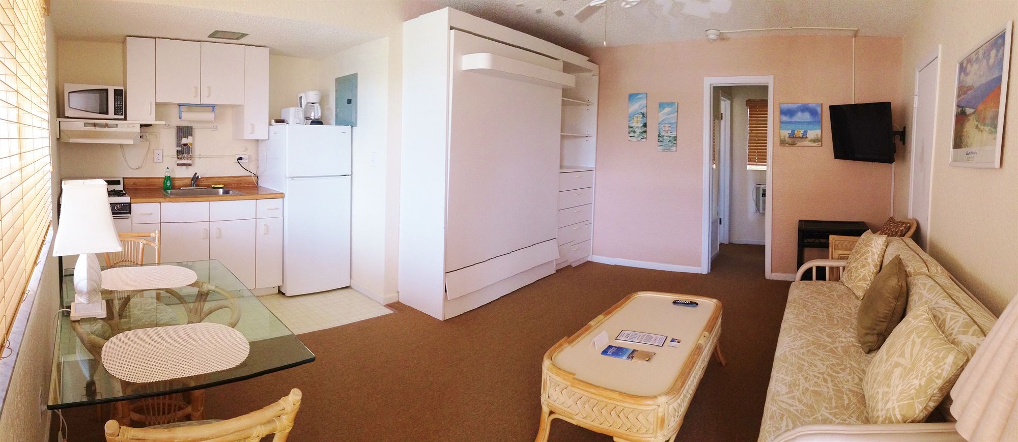 Фото Coral Key Inn