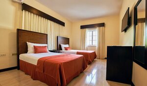 Гостиница Shirley Retreat Hotel