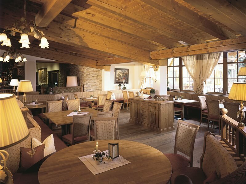 Фото Alpenpark Resort