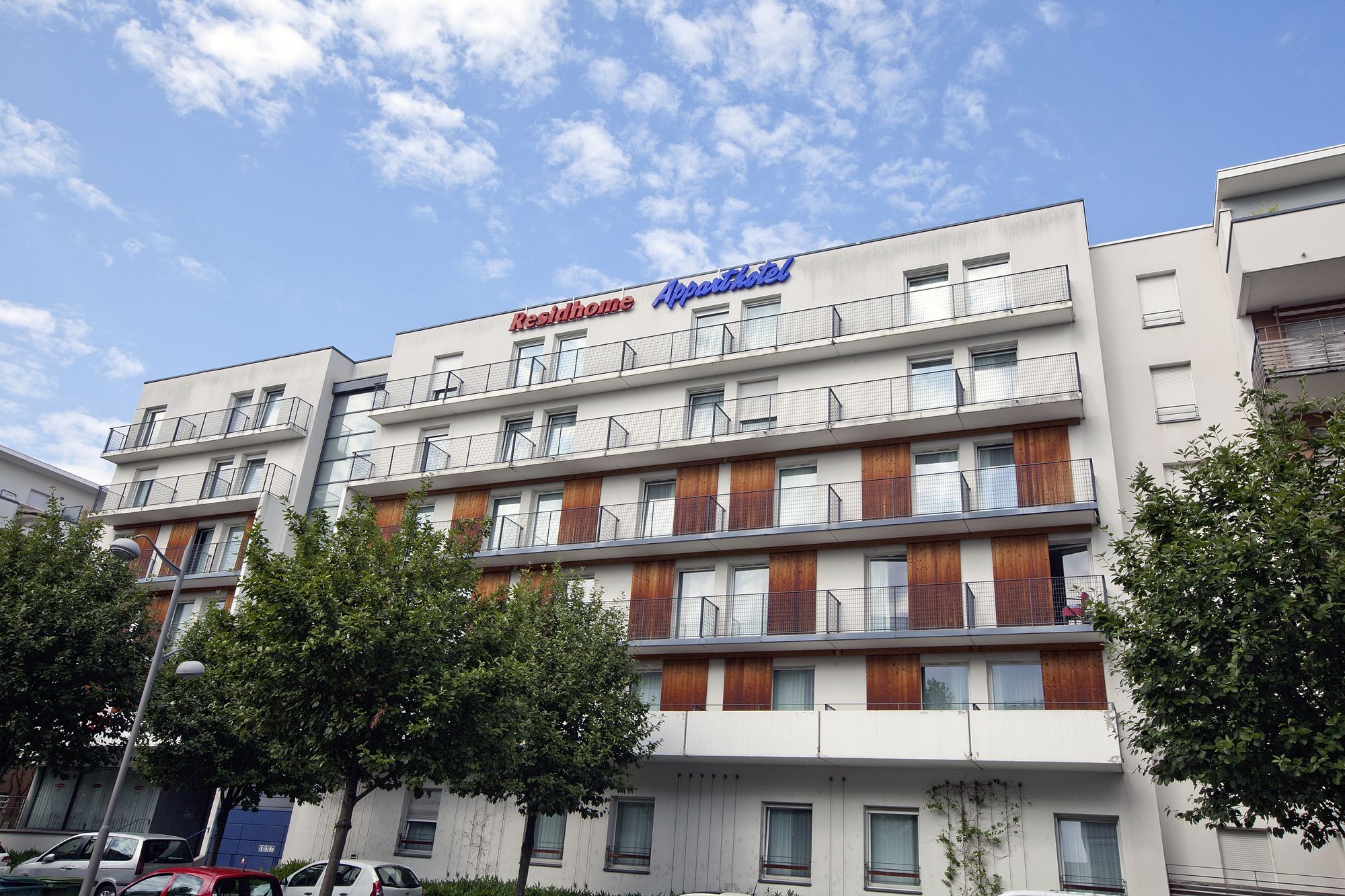 Фото Residhome Appart Hotel Nancy Lorraine