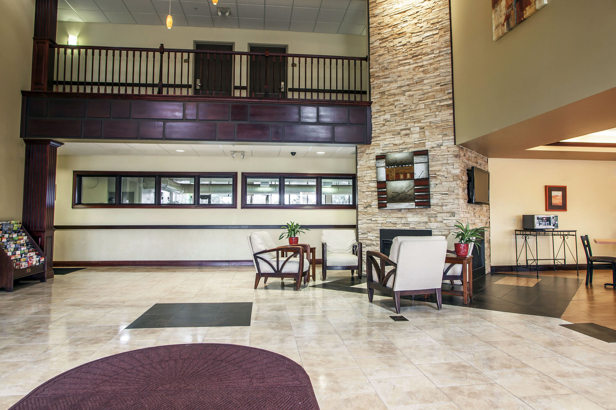 Фото Comfort Suites Elgin