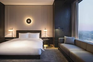 Гостиница Hyatt Regency Wuhan Optics Valley