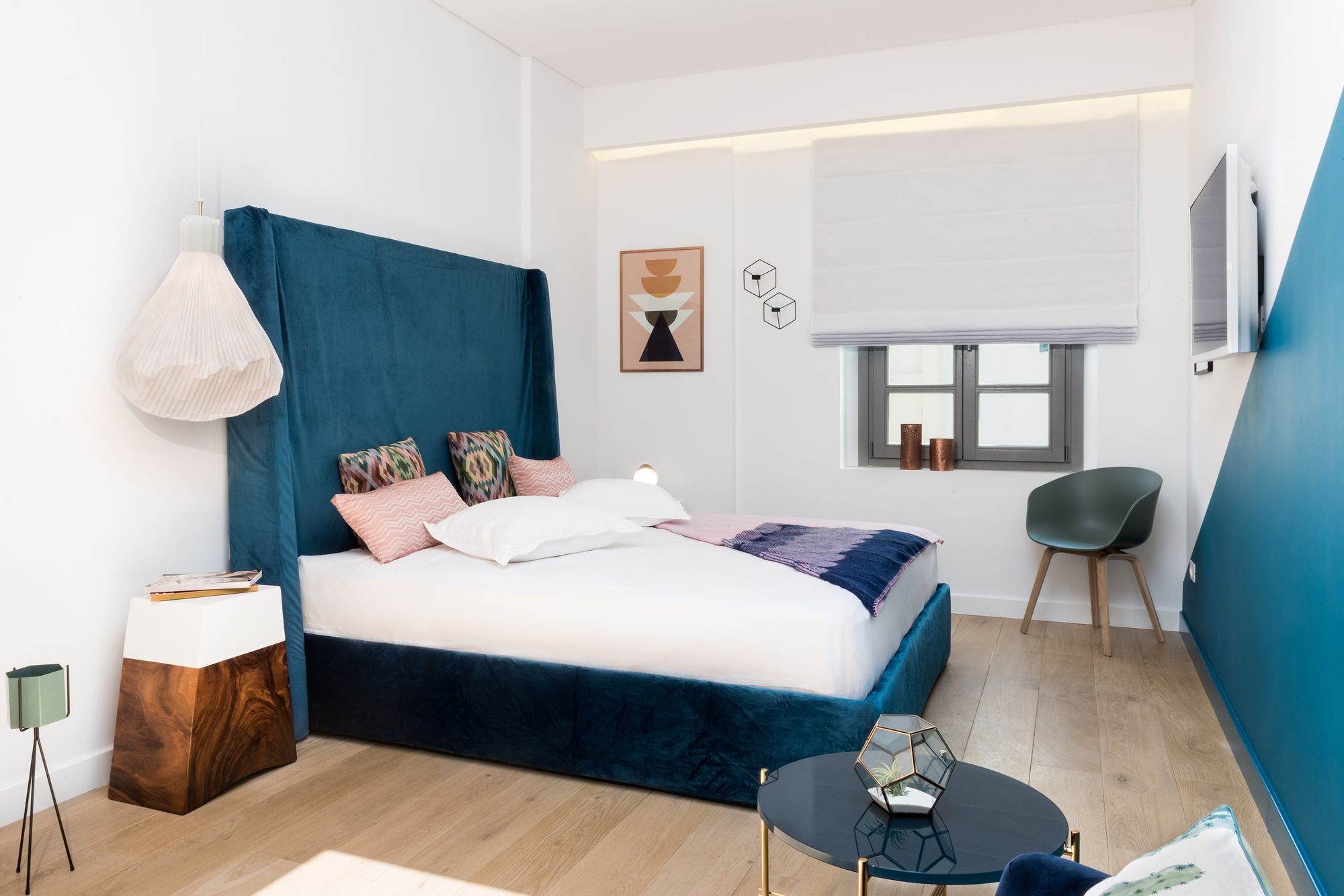 Фото Aisha Petite Suites