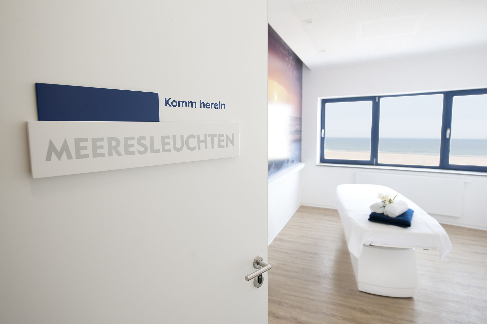 Фото Aja Warnemuende