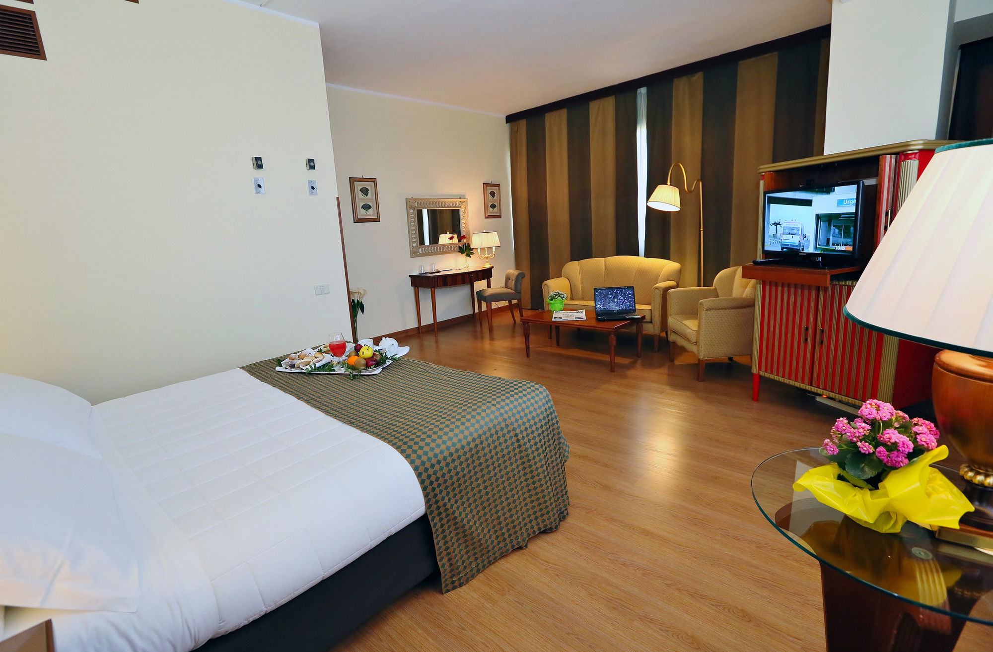 Фото Hotel Royal Palace