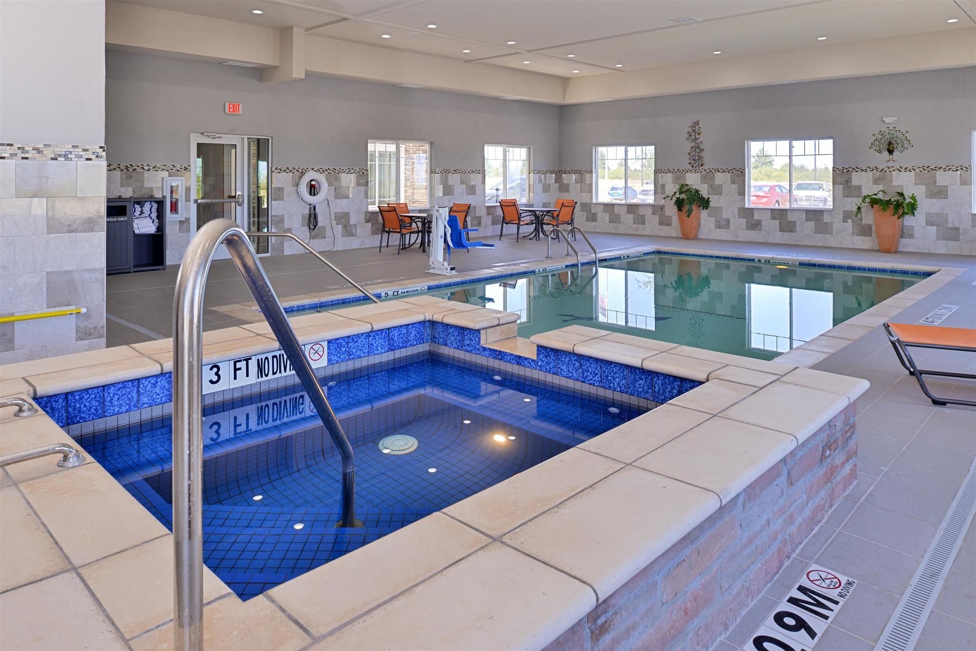 Фото Best Western Plus Fort Stockton Hotel