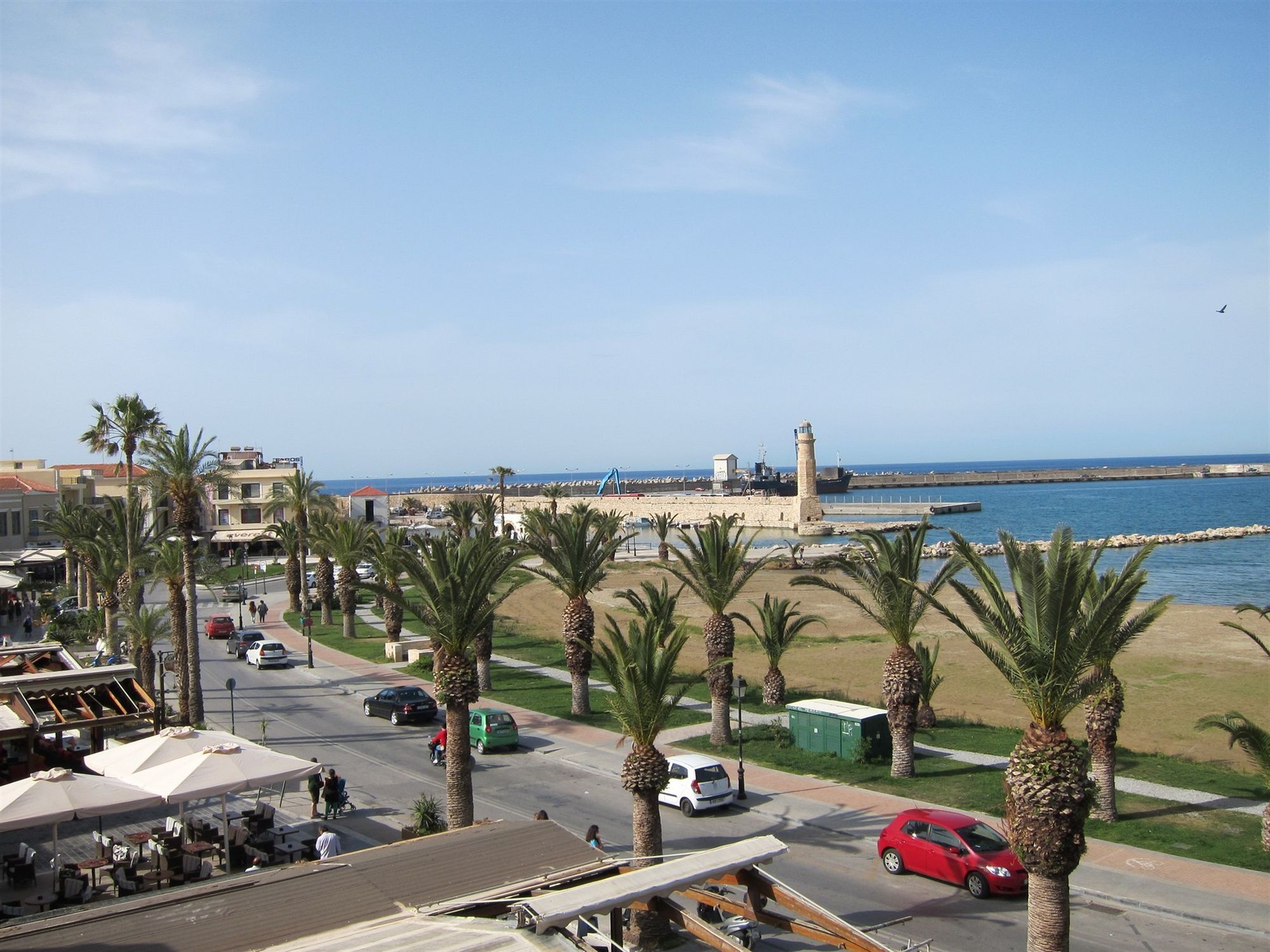 Фото Seafront Old Town