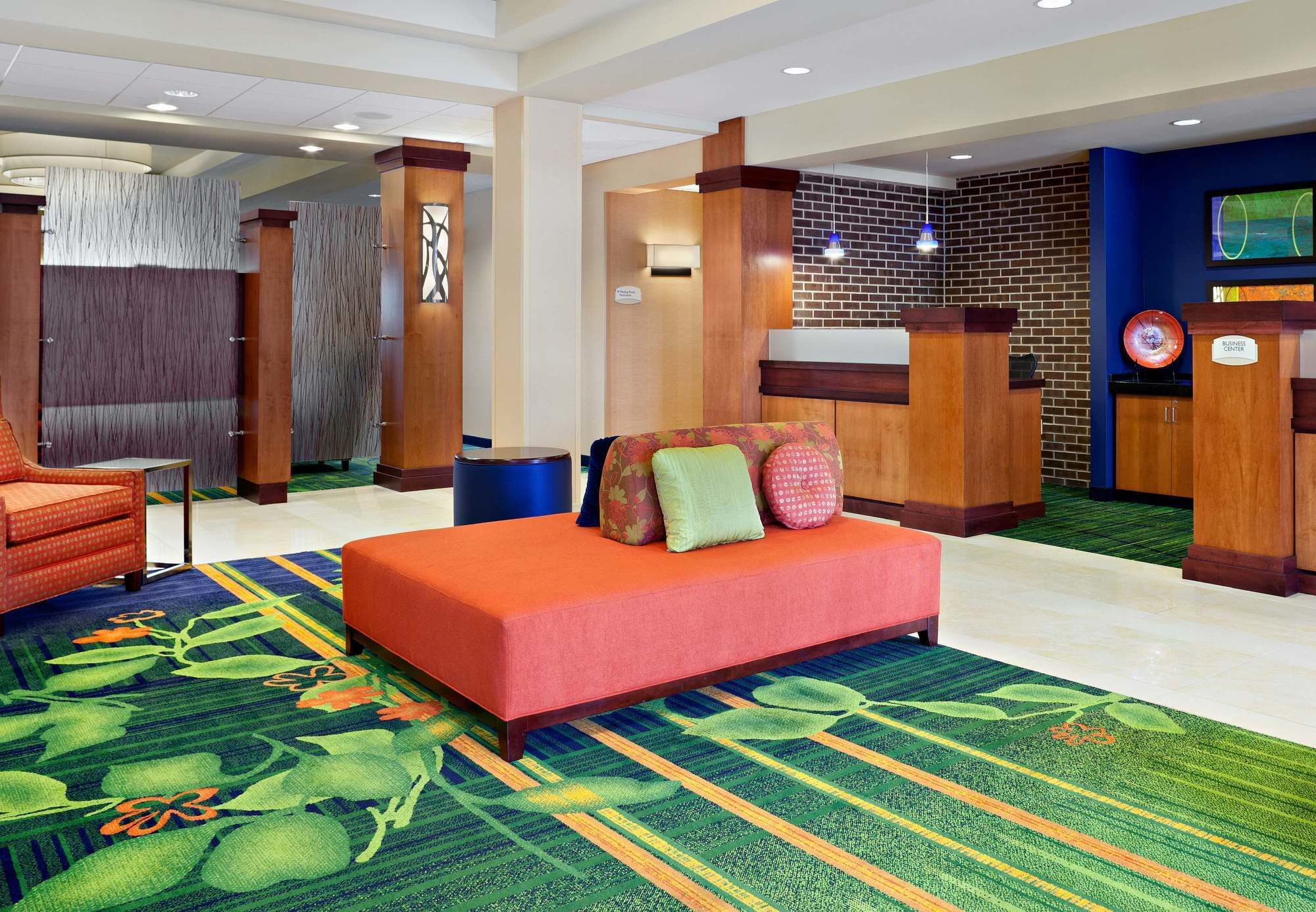 Фото Fairfield Inn & Suites by Marriott Wichita Downtown