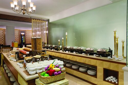 Гостиница Ramada Plaza by Wyndham Chandigarh Zirakpur в Чандигархе