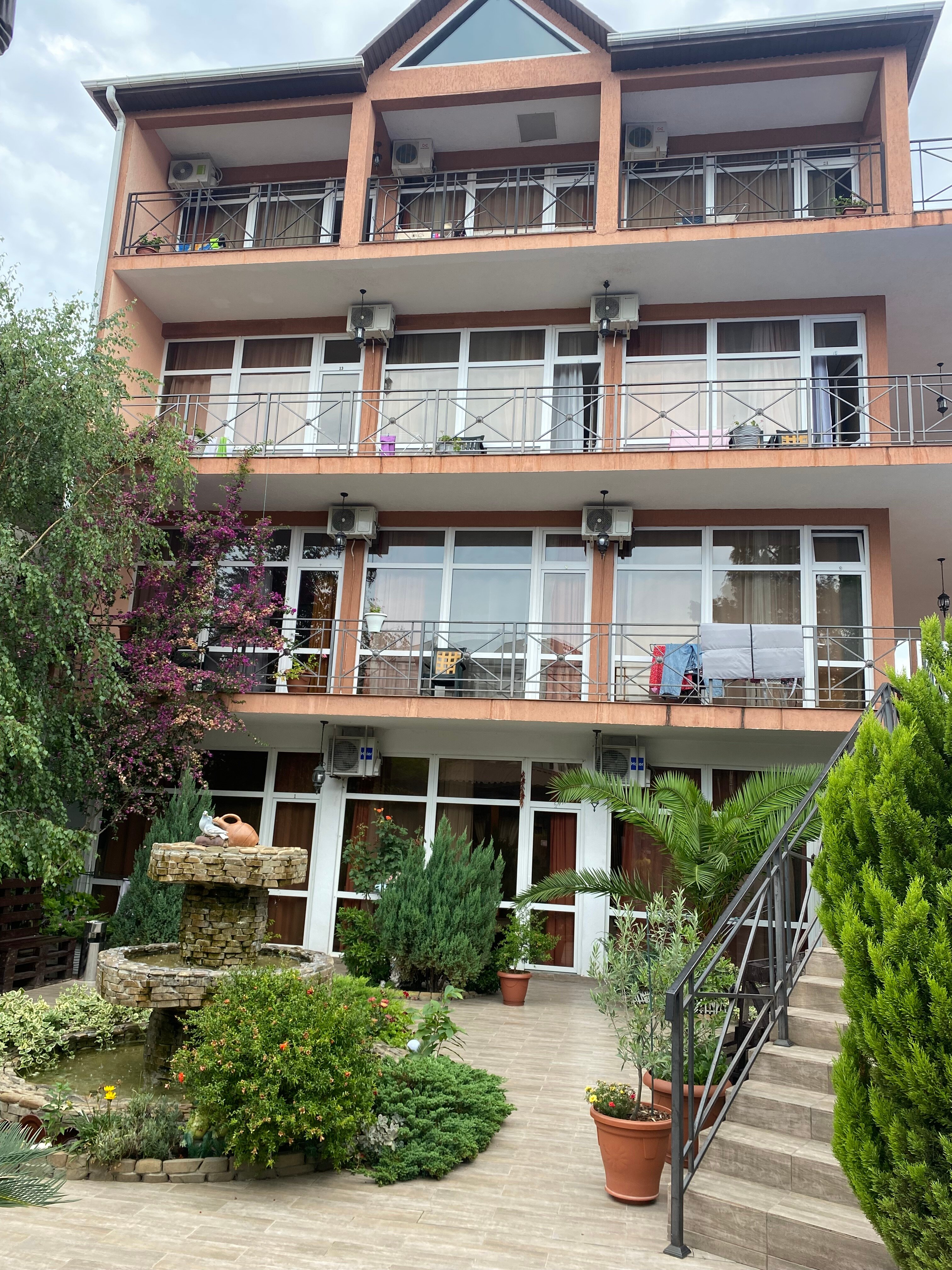 Фото Династия