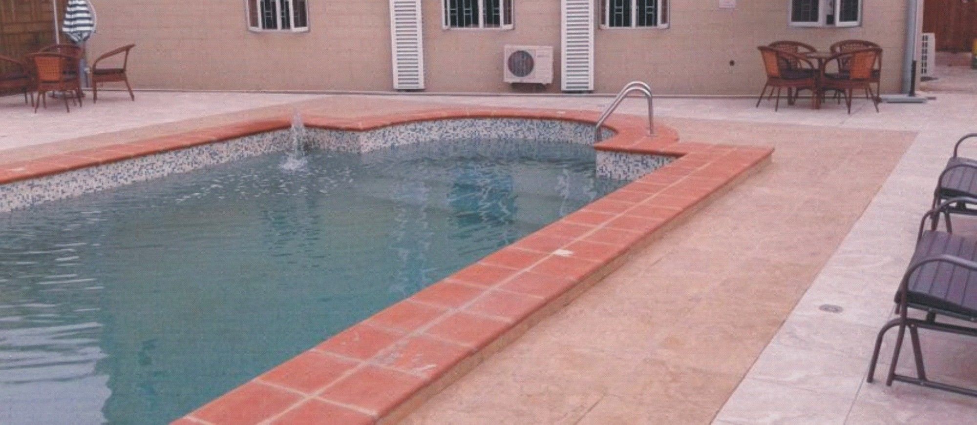 Фото Newcastle Hotel