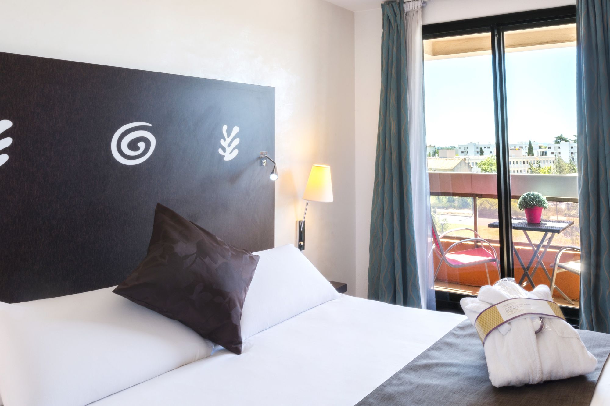 Фото Отель Mercure Hyeres Centre