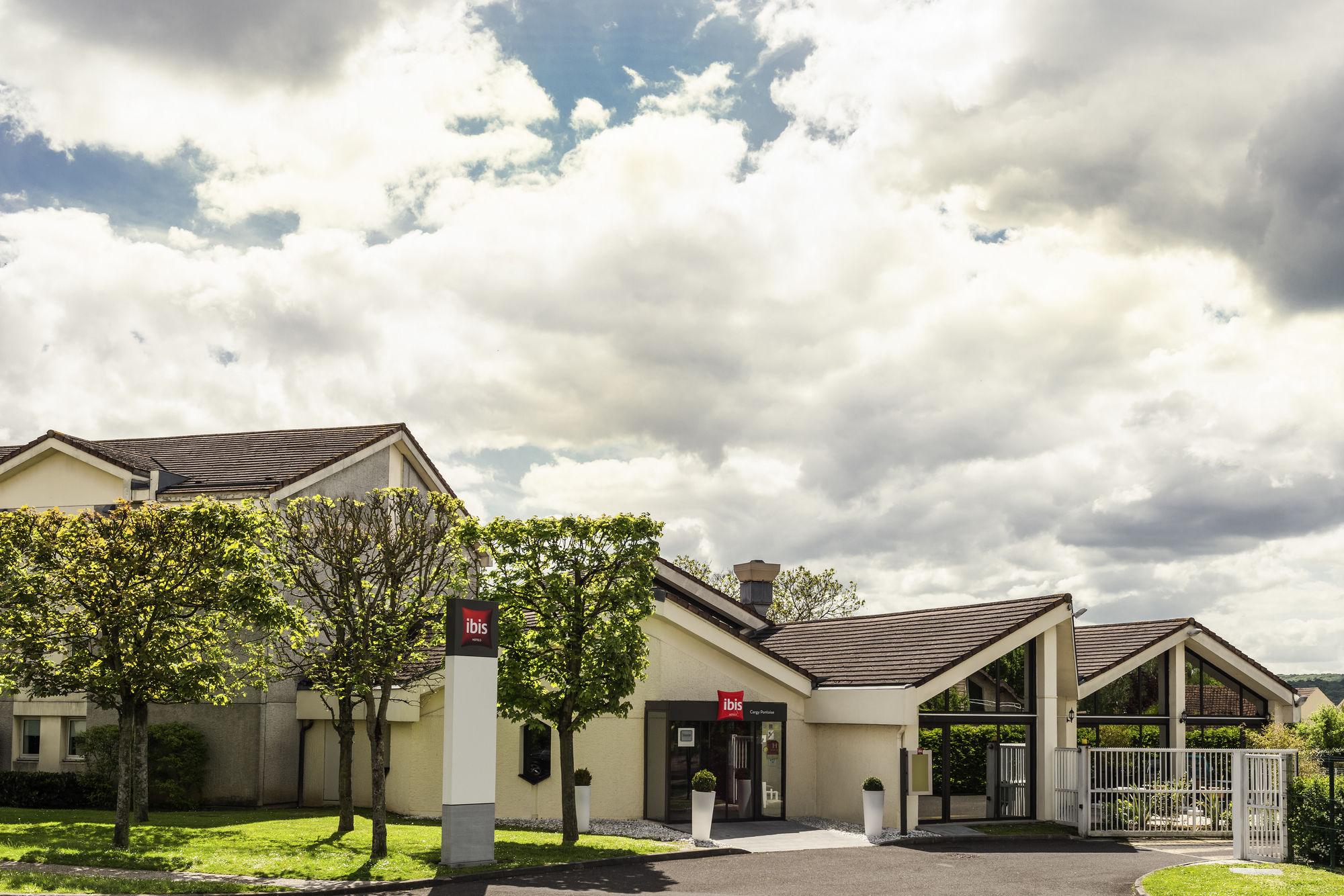 Фото Ibis Cergy Pontoise Le Port