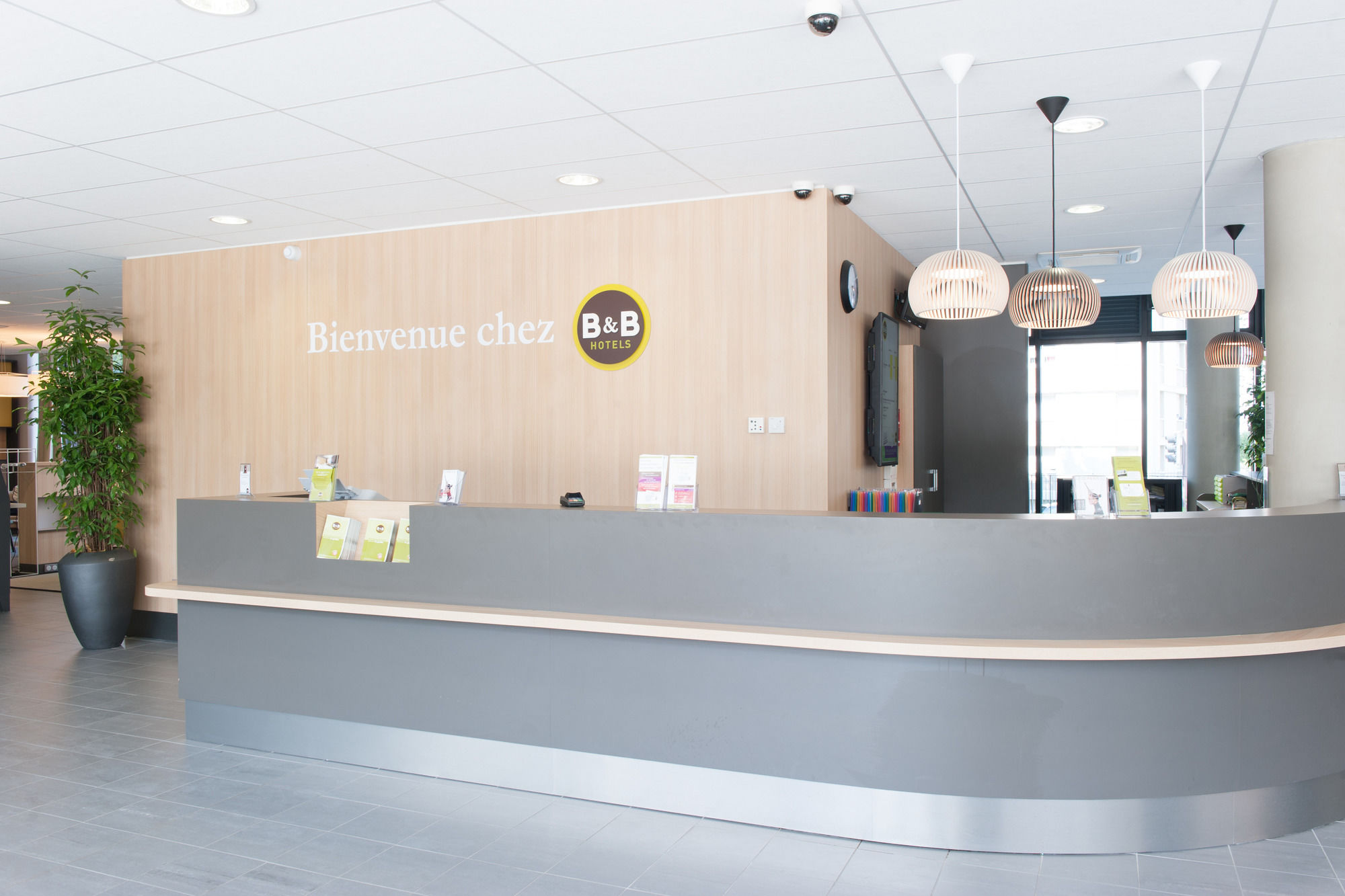 Фото B&B Hotel Paris Porte Des Lilas