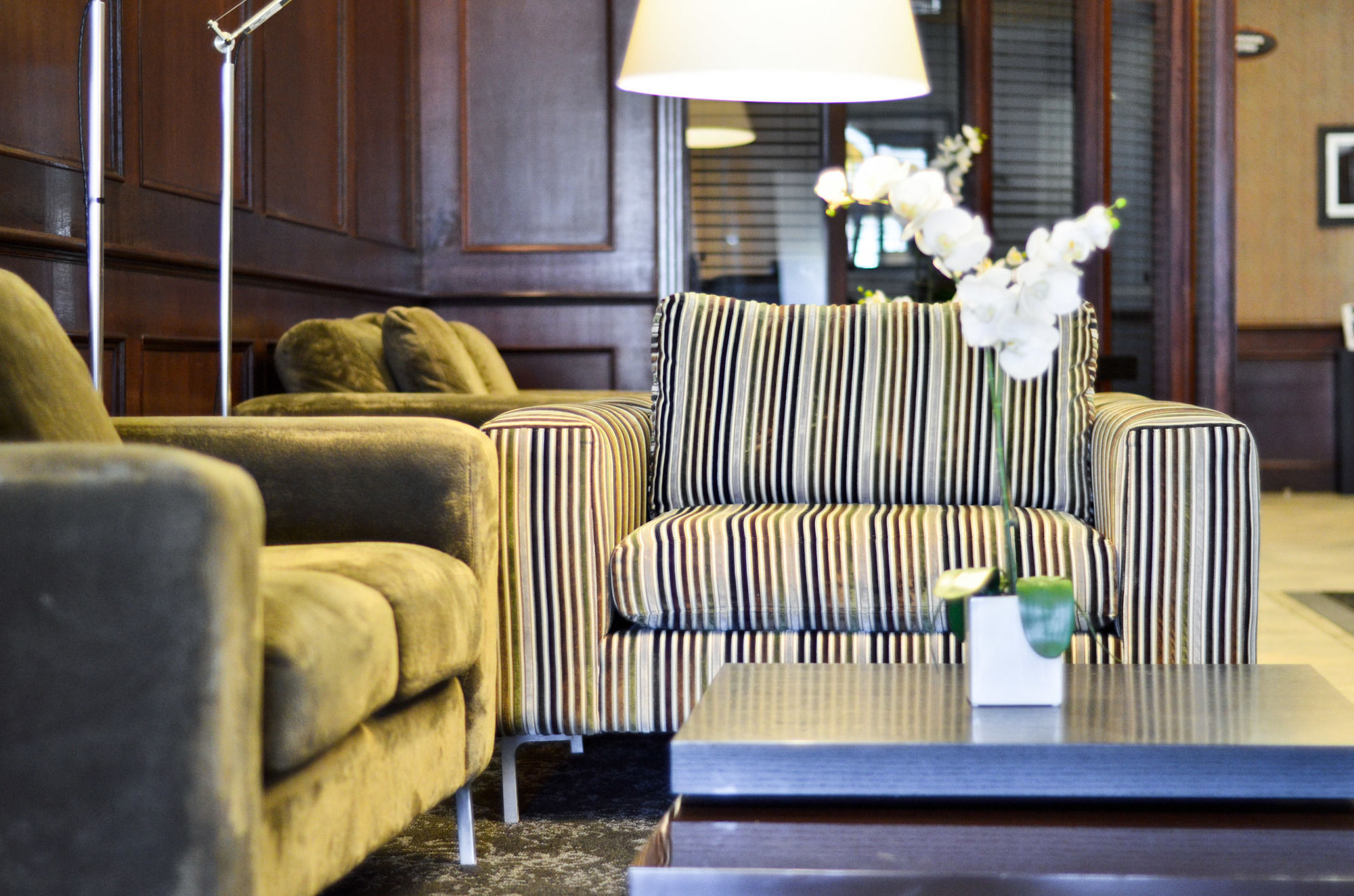 Фото Sandman Hotel Grande Prairie