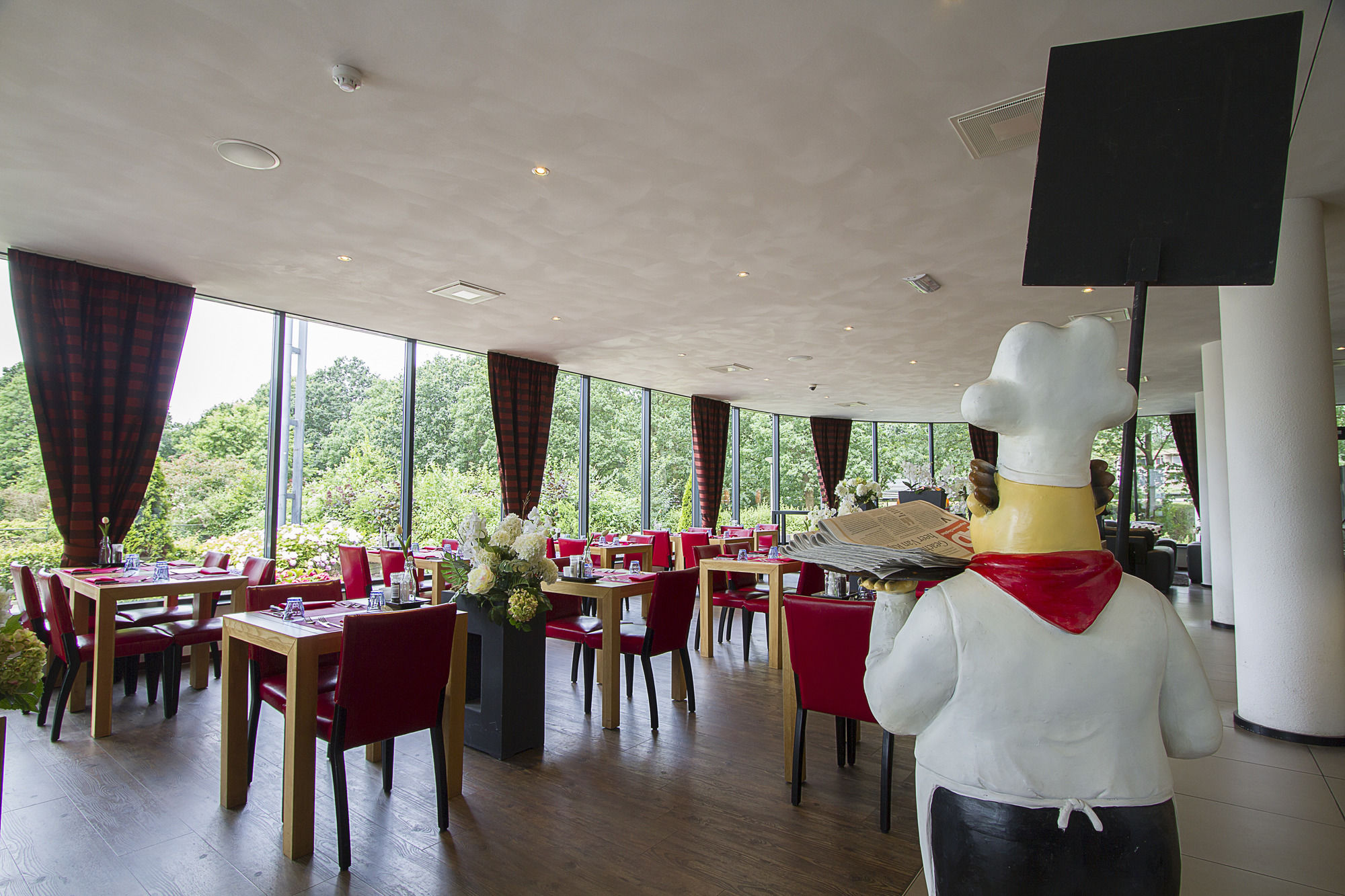 Фото Bastion Hotel Roosendaal