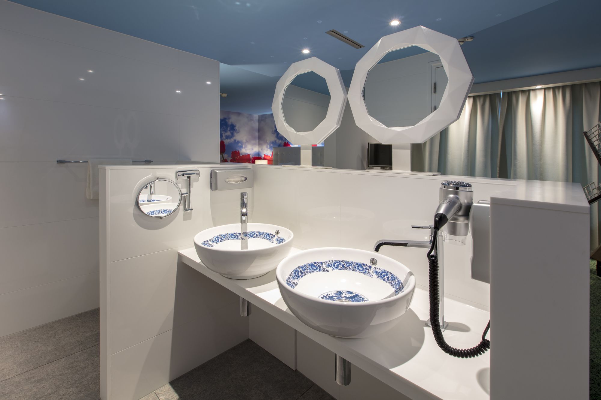 Фото Hotel Mitland