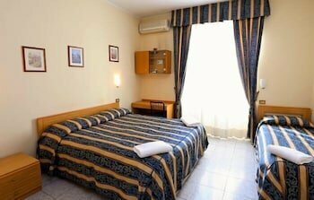 Гостиница Hotel Loreto в Милане