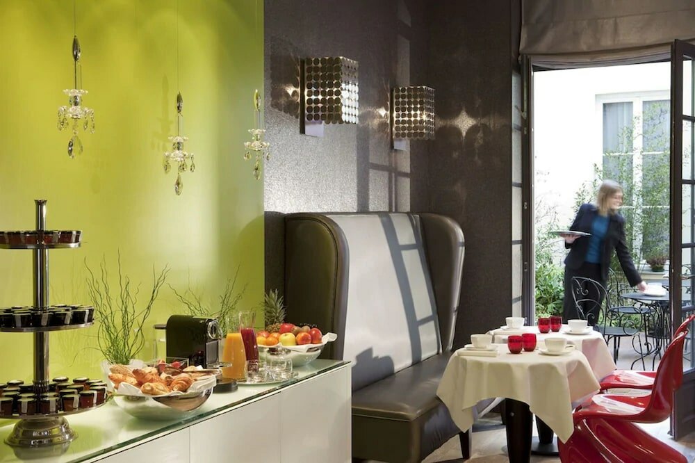 Фото Hôtel Le Petit Paris