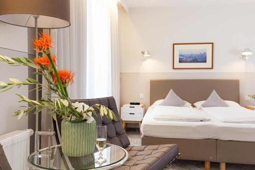 Фото Hotel Franziskaner