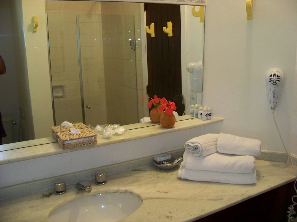 Фото Pousada Hibiscus Beach