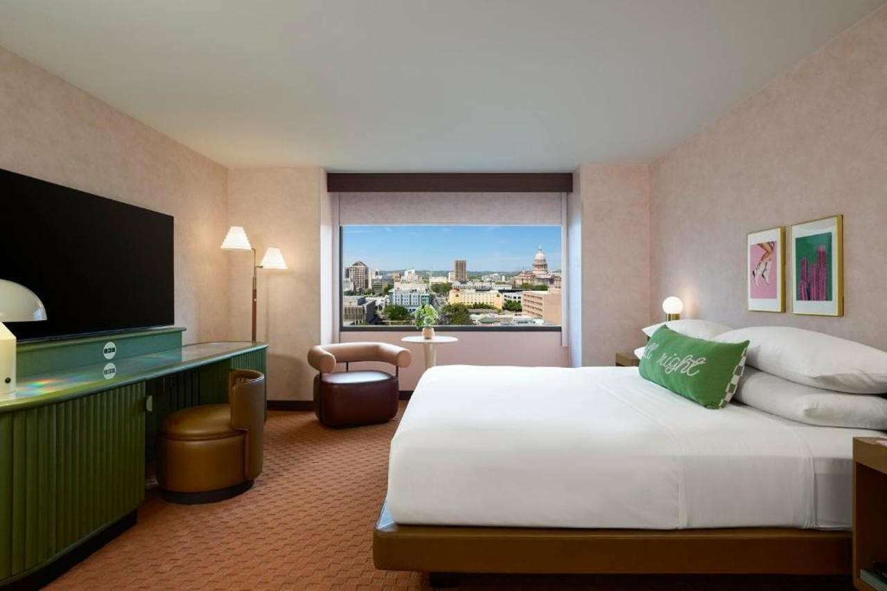 Фото Sheraton Austin Hotel at the Capitol