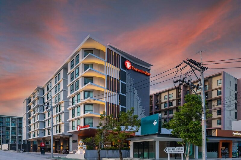 Гостиница Travelodge Phuket Town