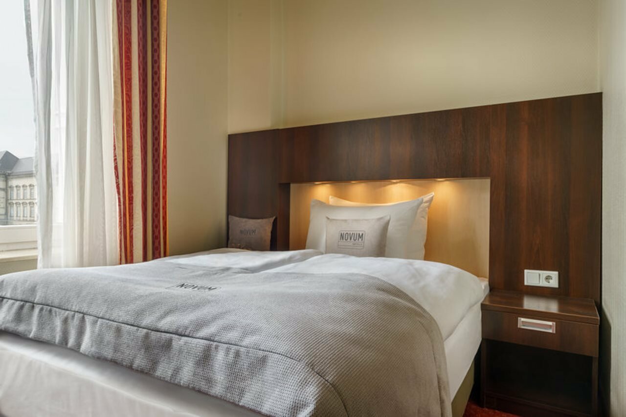 Фото Garner Hotel Hamburg Graf Moltke by Ihg