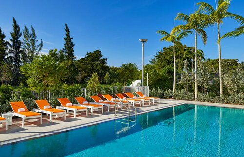 Гостиница Aloft Miami Airport в Майами