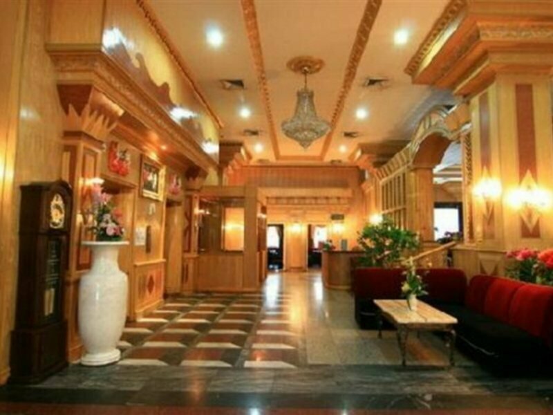 Hotel 13 Coins Ngamwongwan Hotel, Bangkok, photo