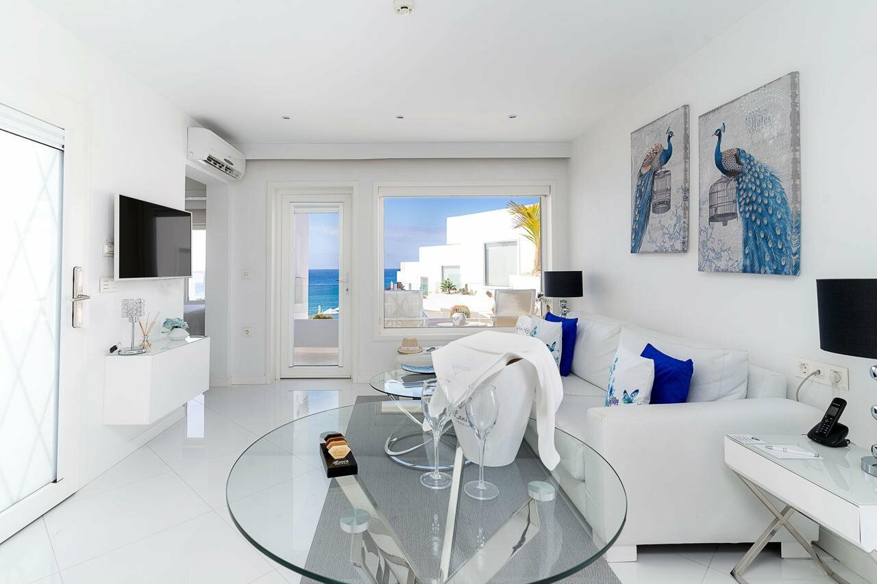 Фото Lani´s Suites de Luxe - Adults Only