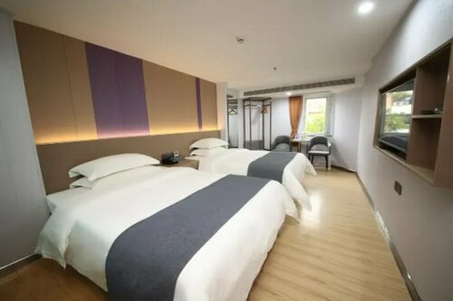 Гостиница 7 Days Inn Shenzhen Huaqiang Science Museum Subway Station в Шэньчжэне
