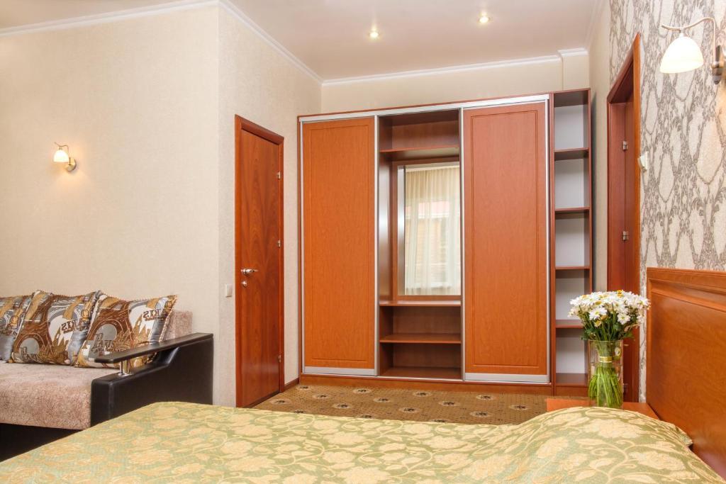 Фото Фрегат