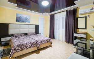 Анютины Глазки