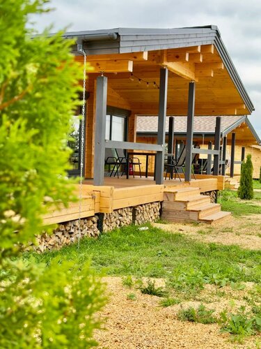 Mari Holiday Village