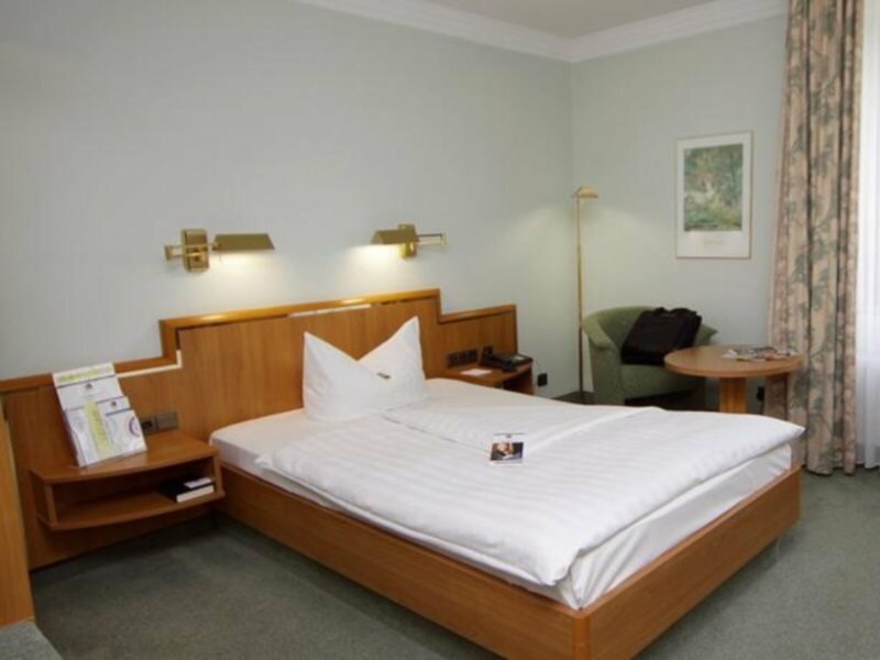 Фото Parkhotel Wittekindshof Dortmund