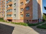 Апартаменты Академика Петрова 16 (ulitsa Akademika Petrova, 16) ، سكن للإيجار اليومي
