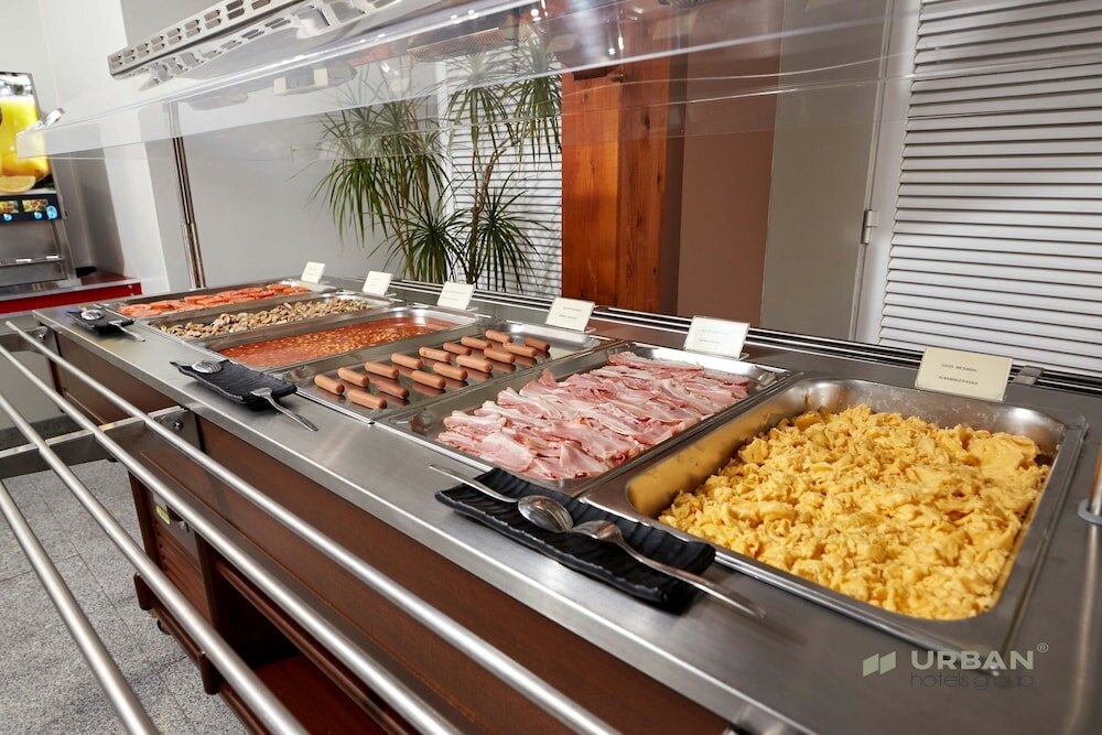 Фото Urban Hotel Amadeos