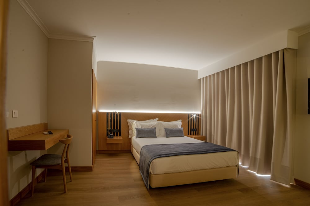 Фото Santa Eufémia Covilhã Hotel