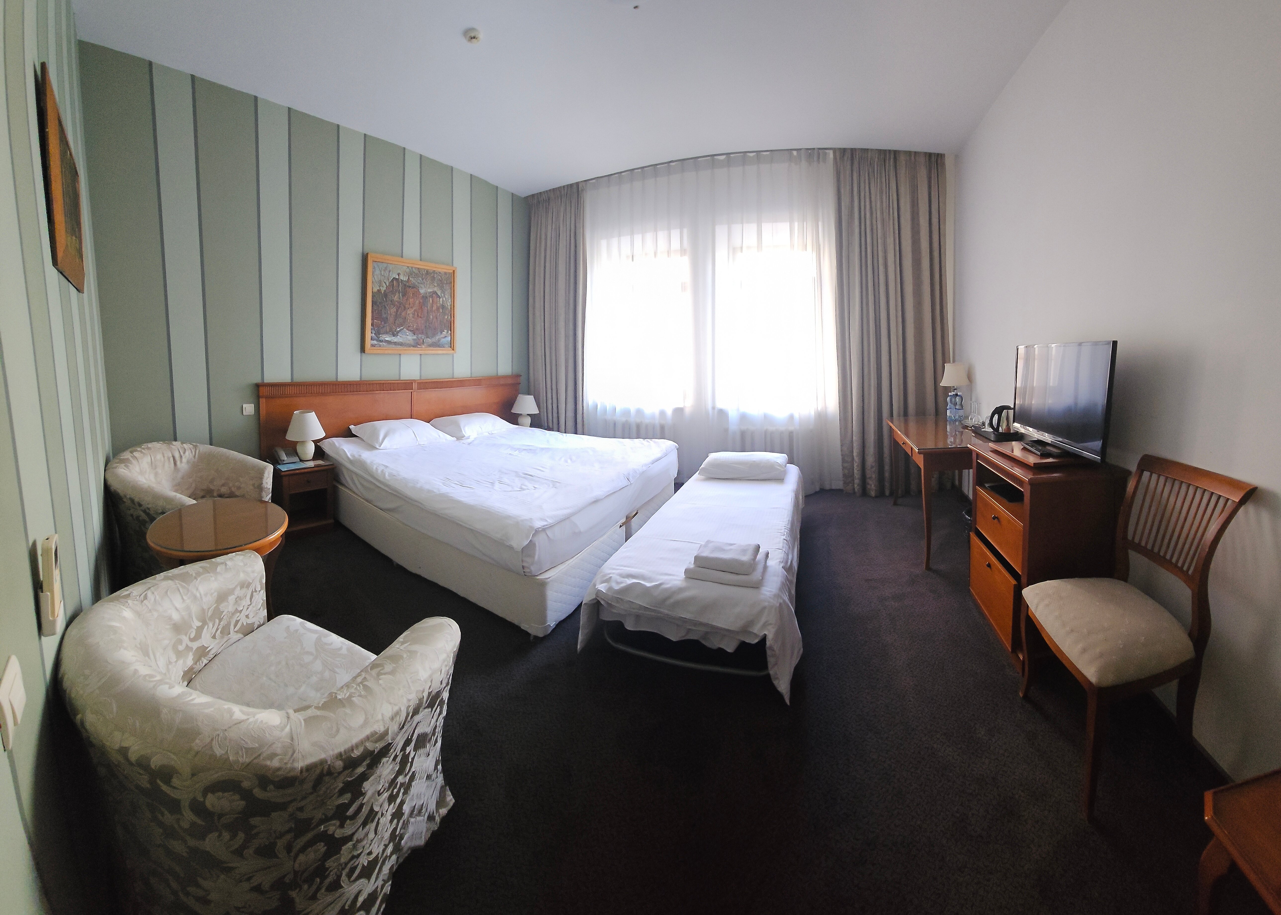 Фото Никола Хаус