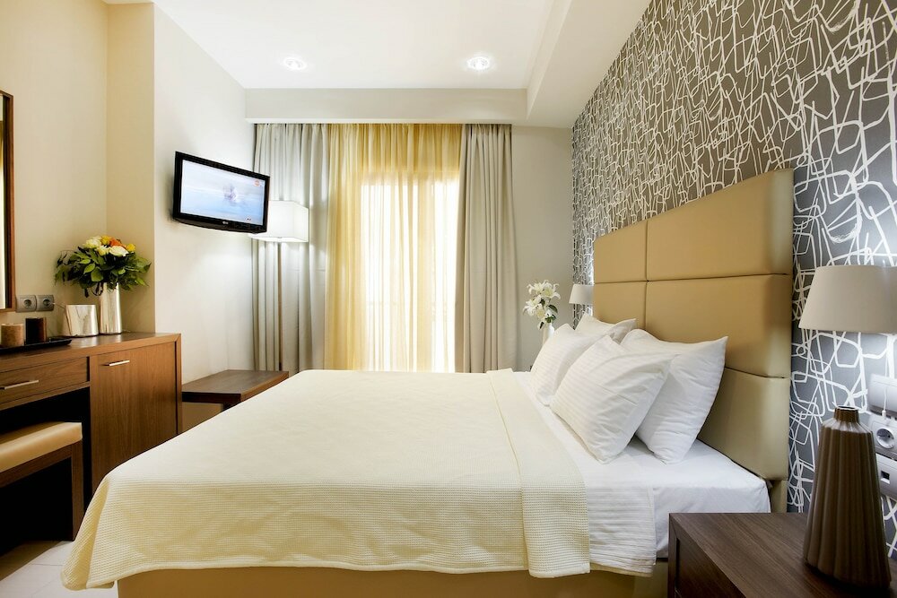 Фото Phidias Piraeus Hotel