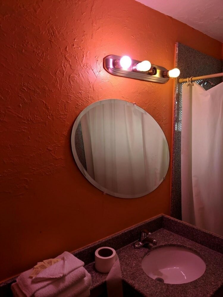 Фото Skylark Motel