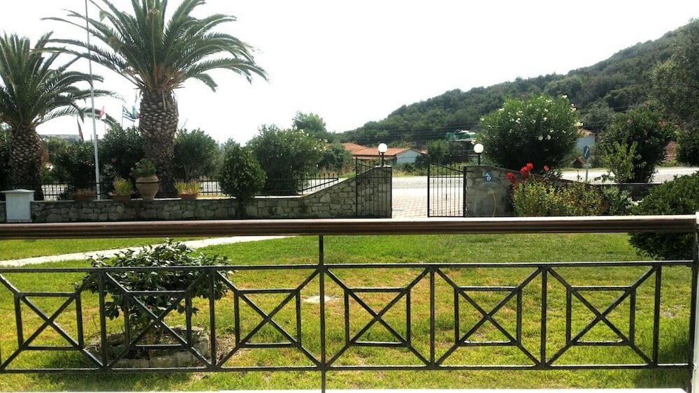 Фото Ermioni Hotel