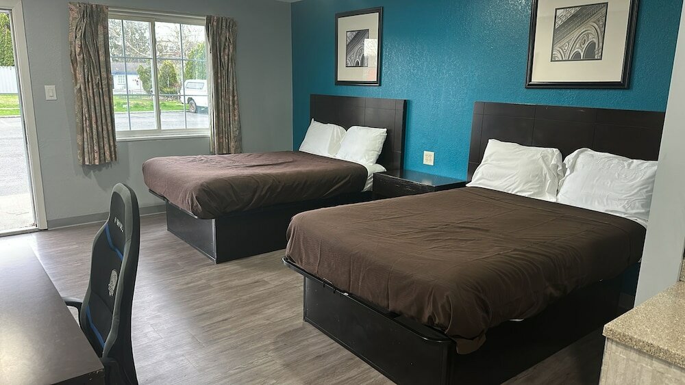 Фото Americas Best Value Inn Albany East Greenbush